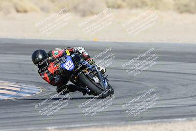 media/Dec-07-2025-CVMA (Sun) [[3e7d2de5dc]]/Race 7-Formula Lightweight Twins Shootout/